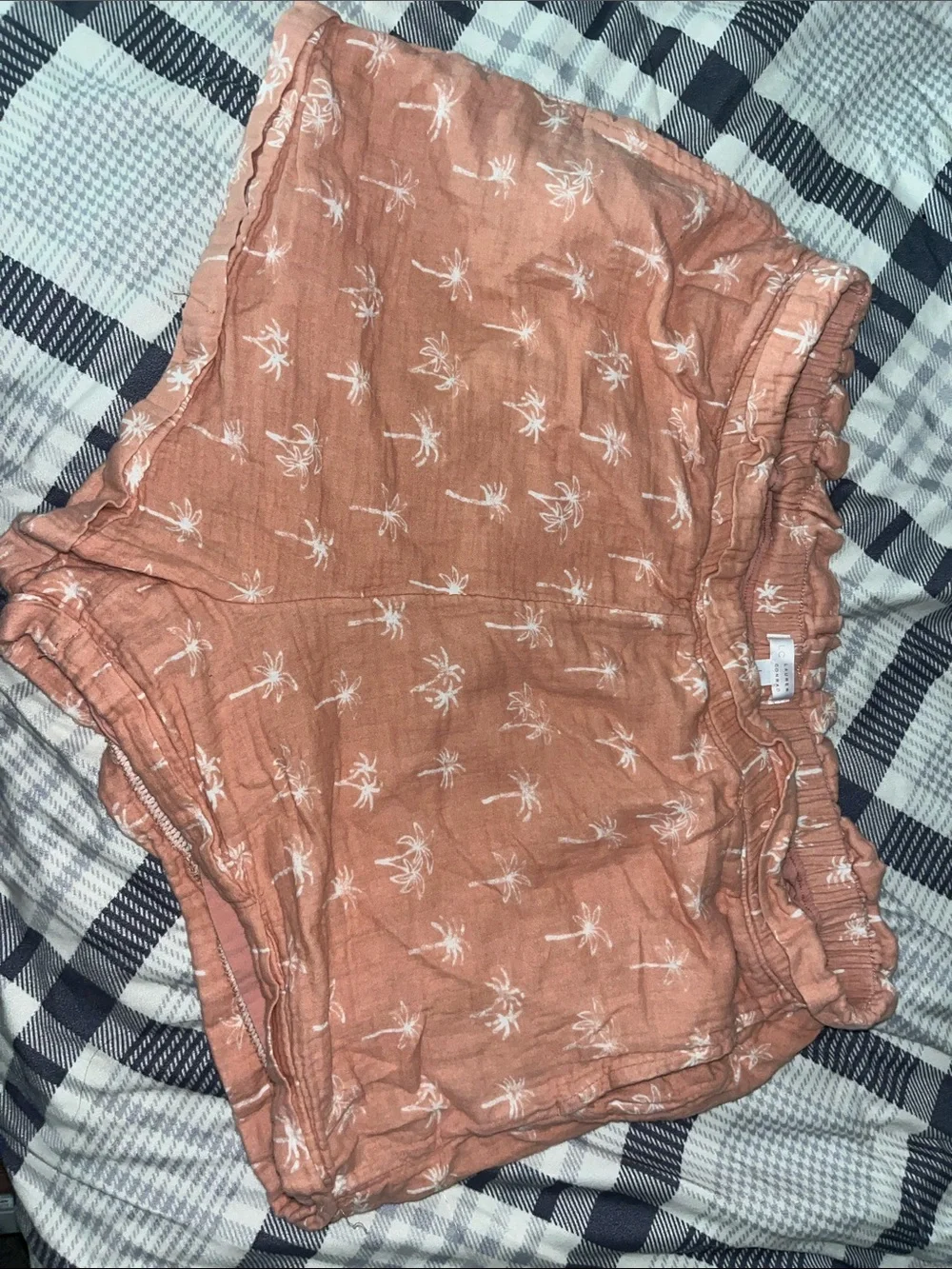 LC Lauren Conrad Peach Palm-Print Linen Blend Shorts